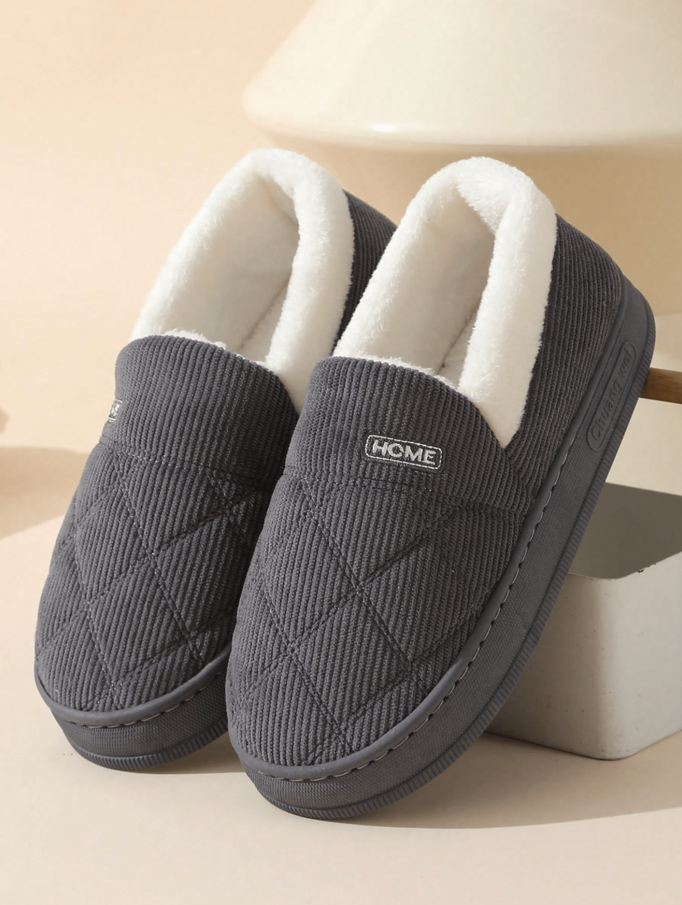 Pantufa Catarina - Hara Bela