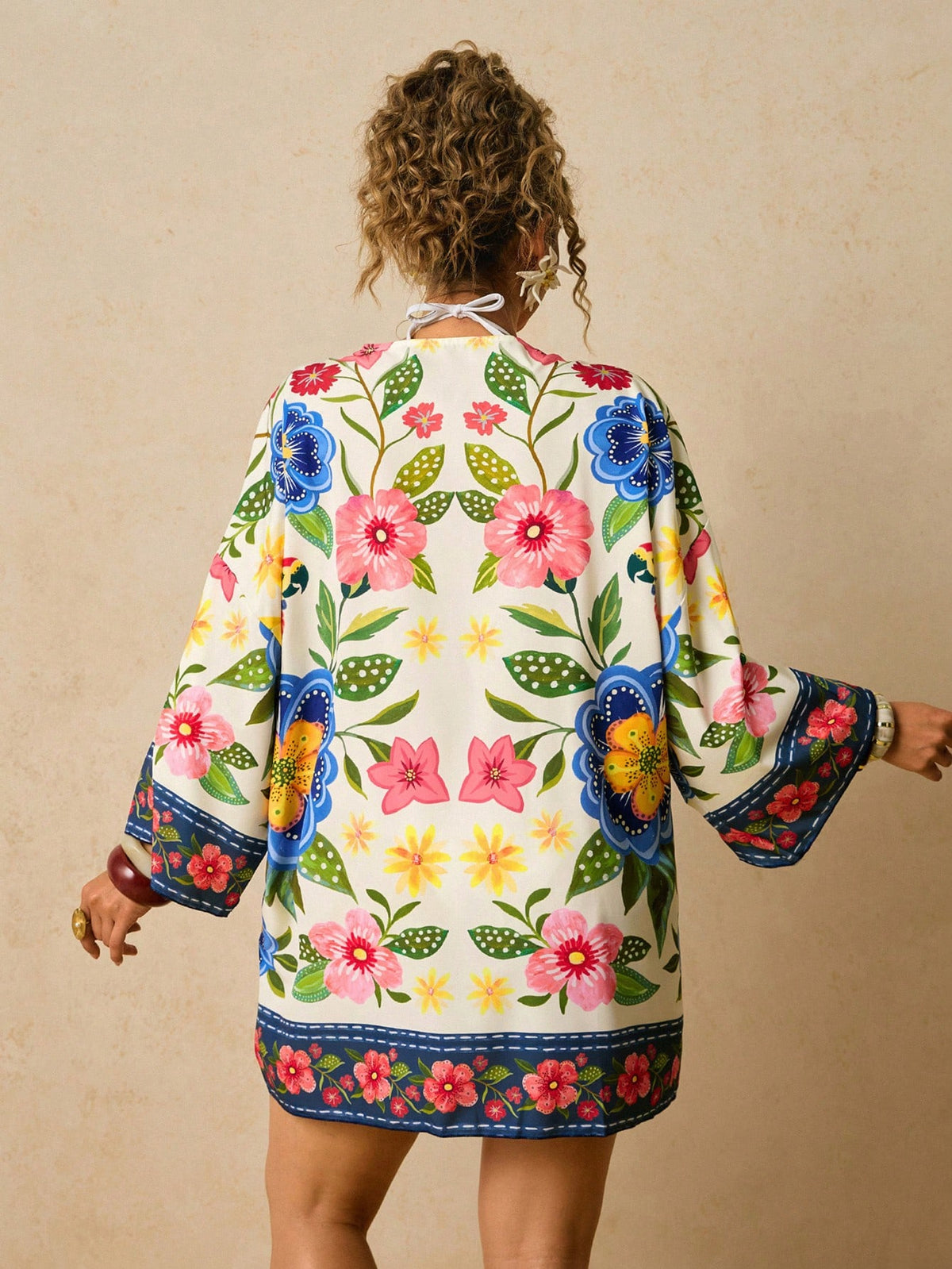 Saída de praia charmosa - Loja